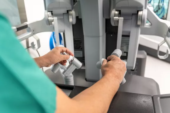 Der minimal-invasive Eingriff per Operationsroboter DaVinci®